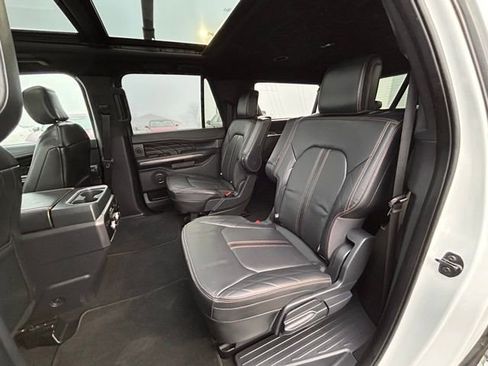Used 2024 Ford Expedition Max Platinum image 47