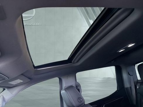 Used 2024 GMC Sierra 1500 Denali w/ Technology Package image 19