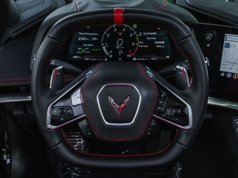 Used 2022 Chevrolet Corvette Stingray Premium Conv w/ Z51 Performance Package RWD image 16