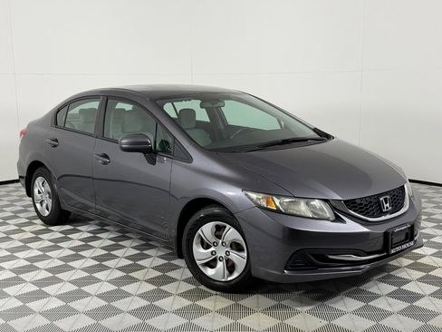Used 2014 Honda Civic LX image 2