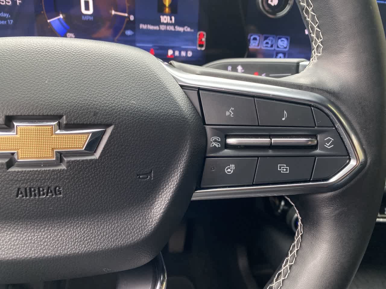 Used 2024 Chevrolet Equinox EV LT AWD/4WD image 21