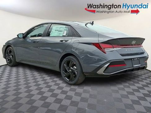 New 2026 Hyundai Elantra Sport FWD image 4
