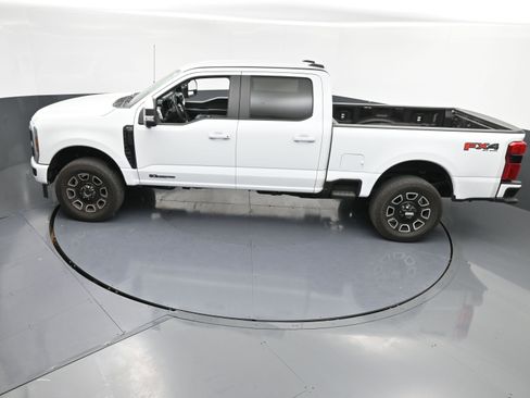 Used 2024 Ford F250 XL w/ STX Appearance Package image 33