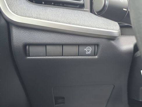 New 2026 Nissan Kicks SV w/ Cold Weather Package FWD image 19