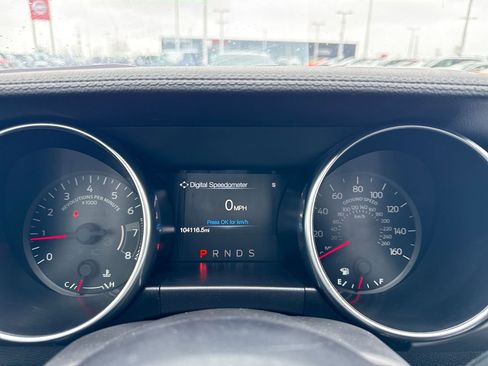 Used 2019 Ford Mustang Premium image 17