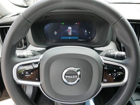 Certified 2025 Volvo XC60 B5 Plus AWD/4WD image 26
