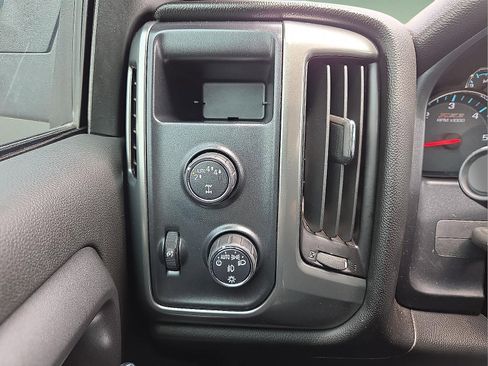 Used 2018 Chevrolet Silverado 1500 LT w/ Texas Edition AWD/4WD image 20