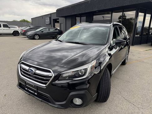 Used 2019 Subaru Outback 2.5i Touring w/ Popular Package #3A AWD/4WD image 3