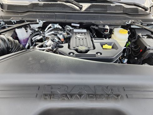 New 2026 RAM 3500 Tradesman AWD/4WD image 23