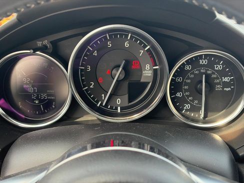 Certified 2022 MAZDA MX-5 Miata Sport RWD image 5