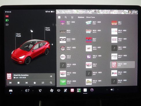 Used 2021 Tesla Model Y Long Range AWD/4WD image 27