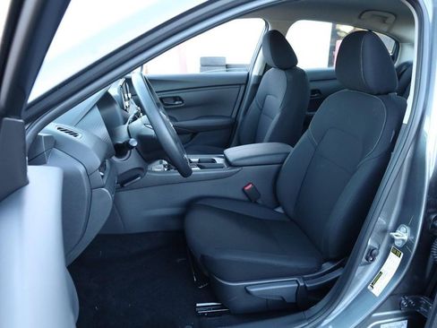 New 2025 Nissan Sentra S image 8