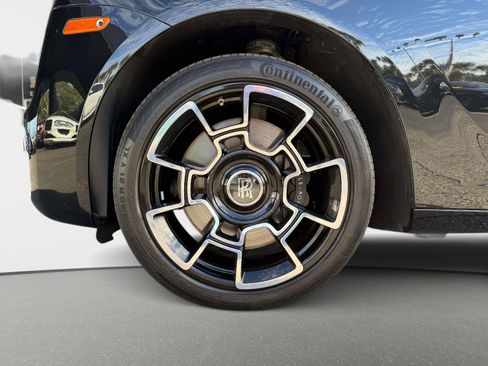 Used 2020 Rolls-Royce Ghost Black Badge image 13