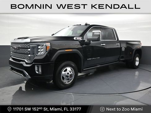 Used 2021 GMC Sierra 3500 Denali w/ Denali Ultimate Package AWD/4WD image 1
