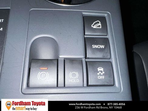Certified 2025 Toyota Highlander XLE AWD/4WD image 30