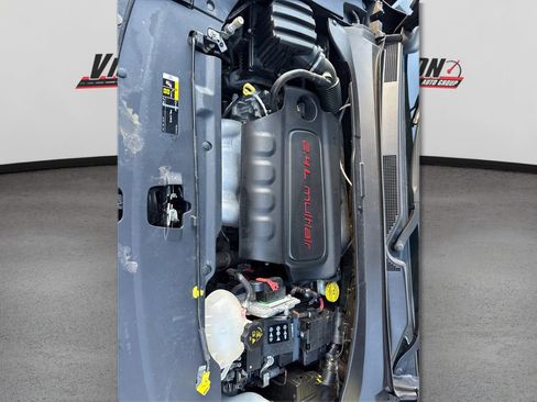 Used 2018 Jeep Compass Latitude w/ Cold Weather Group image 13