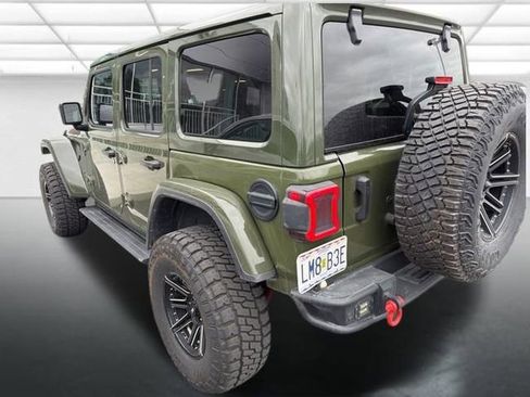 Used 2021 Jeep Wrangler Unlimited Rubicon AWD/4WD image 9