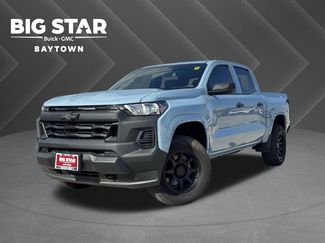 Used 2025 Chevrolet Colorado W/T w/ Advanced Trailering Package AWD/4WD video 1
