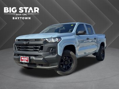 Used 2025 Chevrolet Colorado W/T w/ Advanced Trailering Package