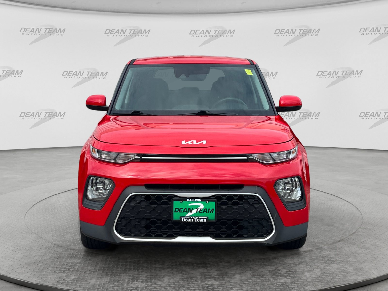 Used 2022 Kia Soul LX w/ Technology Package FWD image 2