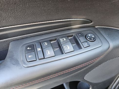 Used 2024 Dodge Durango GT image 31