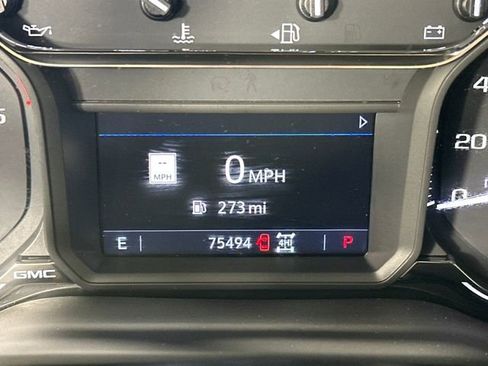 Used 2022 GMC Sierra 2500 SLT w/ SLT Premium Package image 18