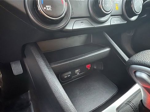 Used 2024 Kia Forte LXS image 18