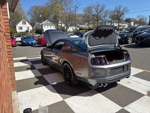 Used 2013 Ford Mustang Shelby GT500 image 27