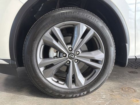 Used 2024 Nissan Murano Platinum w/ Cargo Package image 15