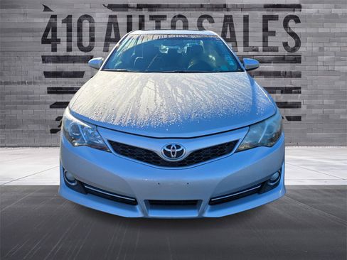 Used 2012 Toyota Camry SE image 5