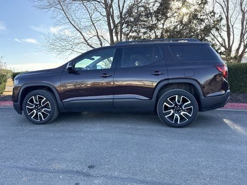 Used 2021 GMC Acadia SLE w/ Driver Convenience Package image 10