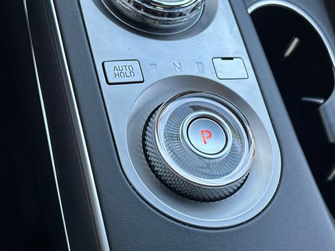 Used 2023 Genesis GV70 2.5T w/ Select Package image 23