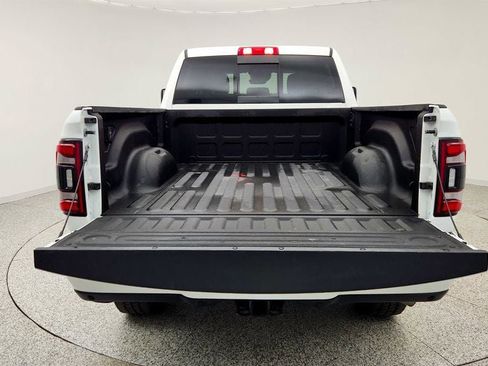 Used 2024 RAM 2500 Big Horn w/ Night Edition image 20