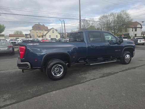Used 2020 Chevrolet Silverado 3500 LT w/ All Star Edition image 5