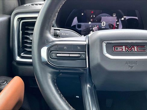 Used 2023 GMC Canyon AT4 w/ AT4 Premium Package AWD/4WD image 28