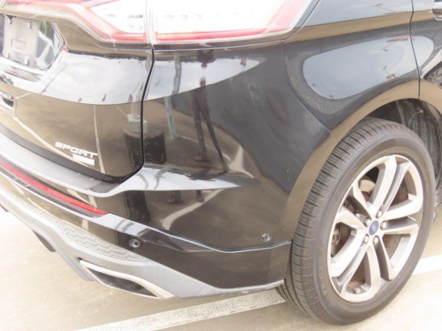 Used 2018 Ford Edge Sport w/ Equipment Group 401A AWD/4WD image 9