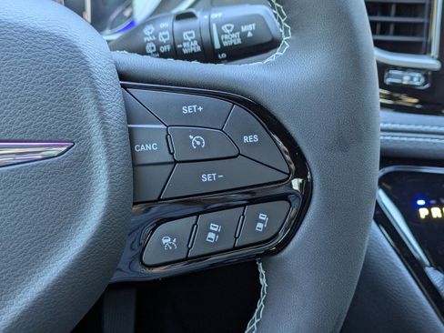 New 2026 Chrysler Pacifica Select w/ S Appearance Package image 29