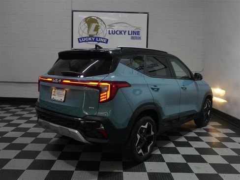 Used 2025 Kia Seltos S image 10