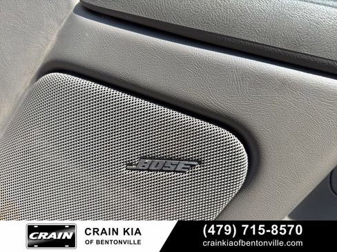 Used 2005 Chevrolet Tahoe LT w/ LT Preferred Equipment Group AWD/4WD image 12