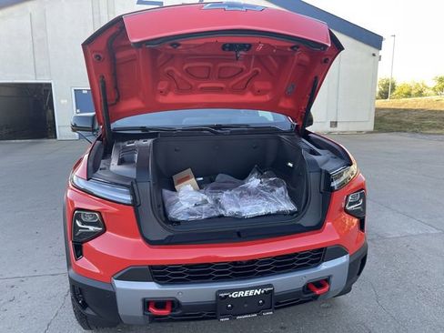 New 2026 Chevrolet Silverado EV Trail Boss w/ Premium Package image 23