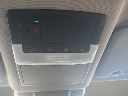 Certified 2023 Nissan Rogue SV AWD/4WD image 22