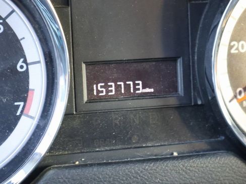 Used 2013 Dodge Grand Caravan SXT w/ UConnect Hands-Free Group image 19