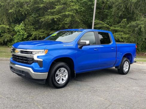 Used 2025 Chevrolet Silverado 1500 LT RWD image 1