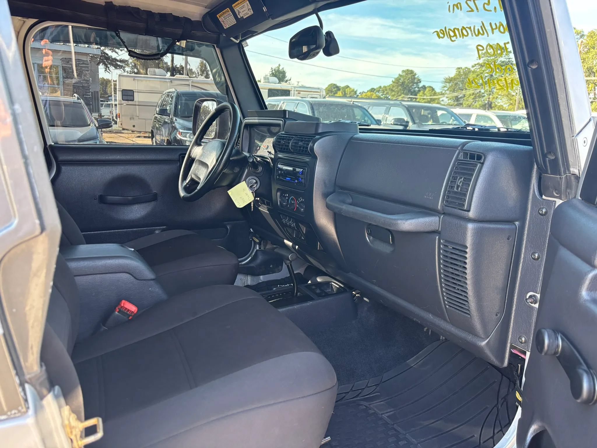 Used 2004 Jeep Wrangler 4WD w/ Dual Top Group image 20