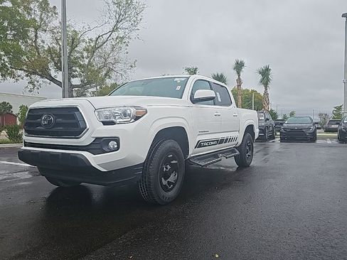 Used 2023 Toyota Tacoma SR5 RWD image 1