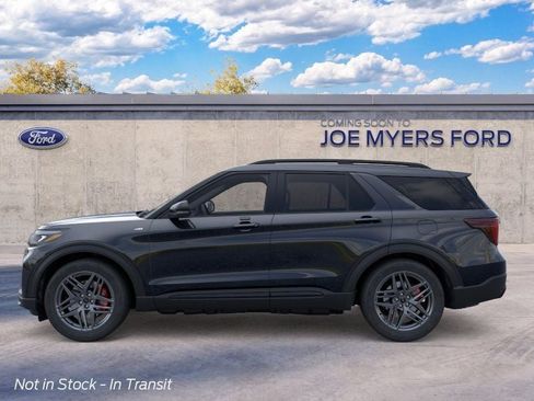 New 2026 Ford Explorer ST-Line w/ ST-Line Street Pack RWD image 3