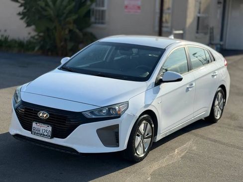Used 2019 Hyundai Ioniq Blue FWD image 4