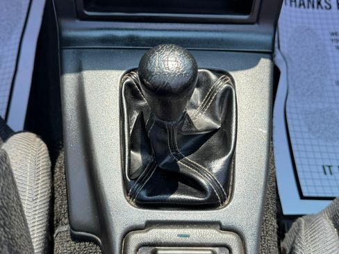 Used 1993 MAZDA MX-5 Miata RWD image 19