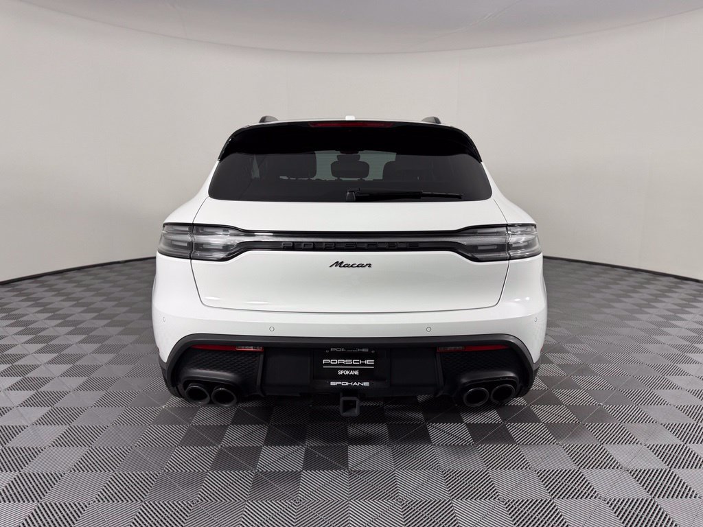 Certified 2023 Porsche Macan Turbo AWD/4WD image 8