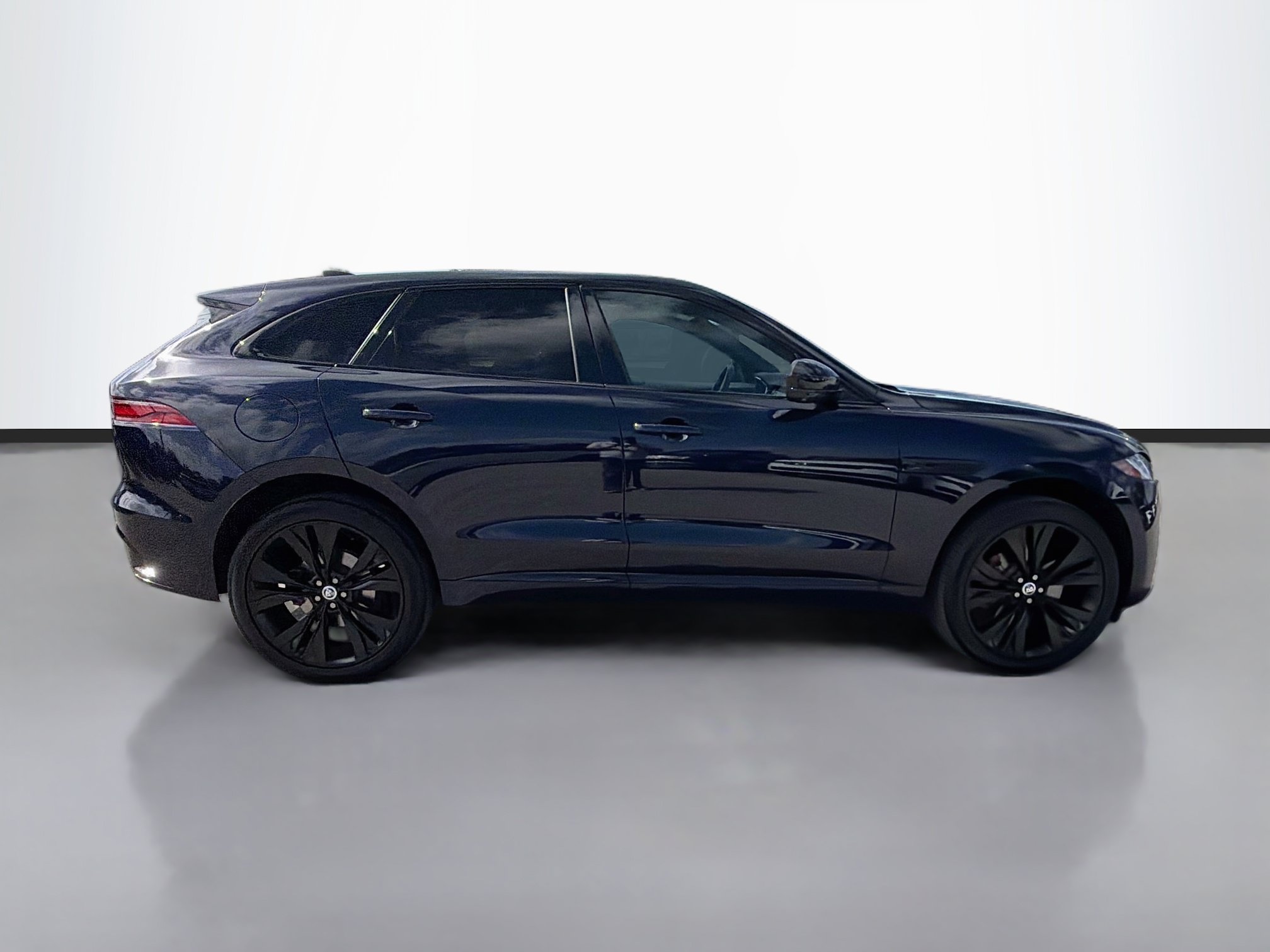 Used 2026 Jaguar F-PACE R-Dynamic S AWD/4WD image 6